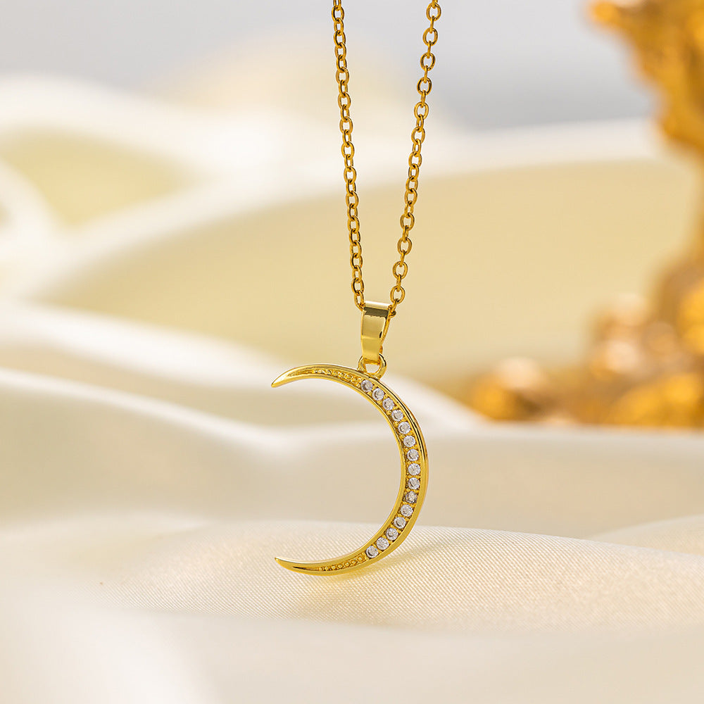 Gold Pendant Necklace