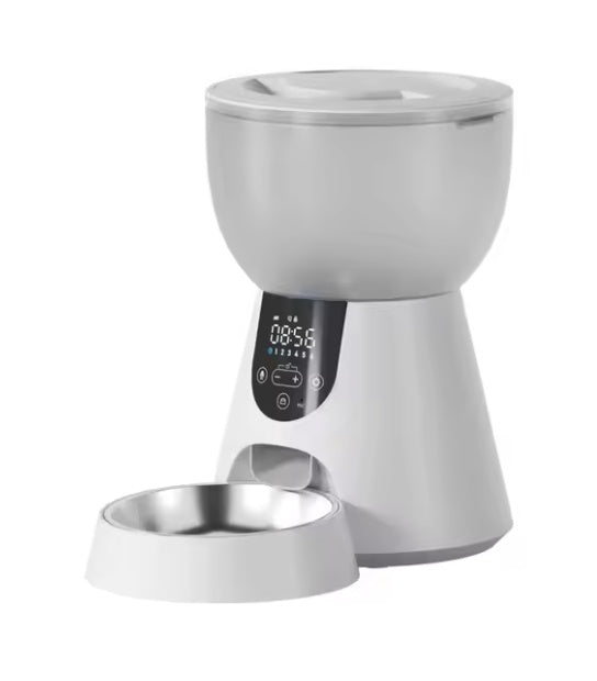 Automatic Pet Feeder With Camera